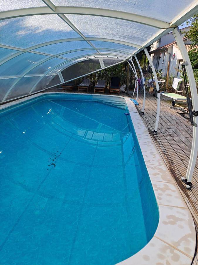 Gîte pour 4 personnes, avec piscine et terrasse, animaux acceptés à Baron - 4