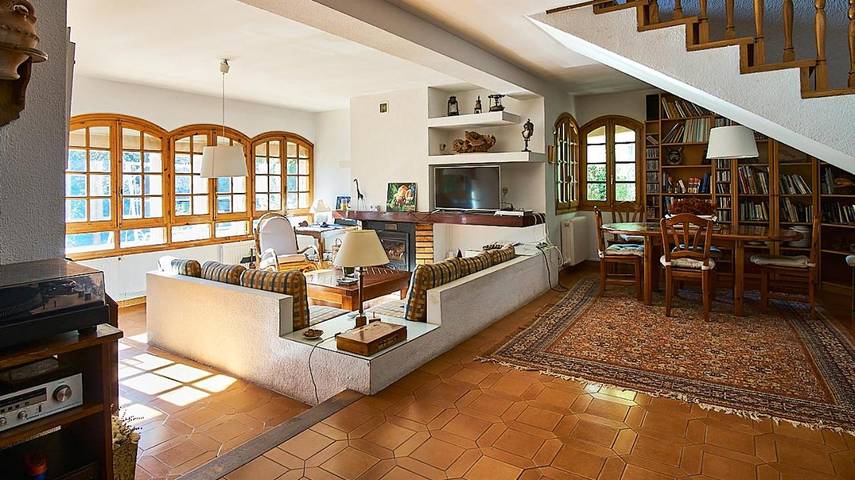 Casa de vacaciones para 9 personas, con Terraza además de Jardín y Vistas en El Valle (Soria)