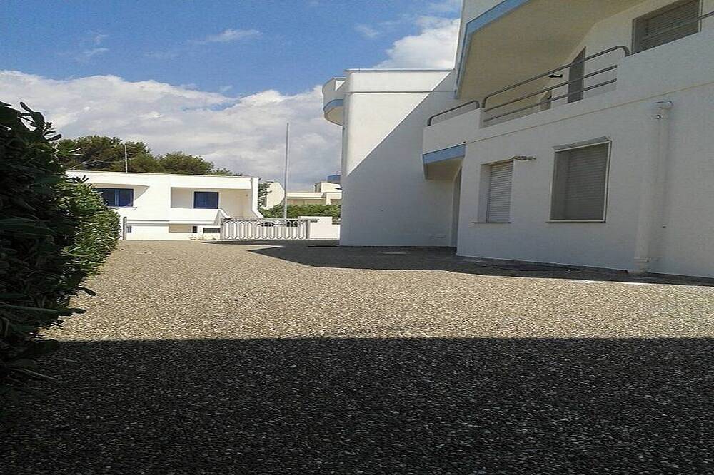 Entire apartment, Apartment facing the sea and very close to the center of Leuca in Leuca, Castrignano del Capo