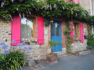 Chambre d’hôte pour 2 personnes, avec jardin à Landéhen