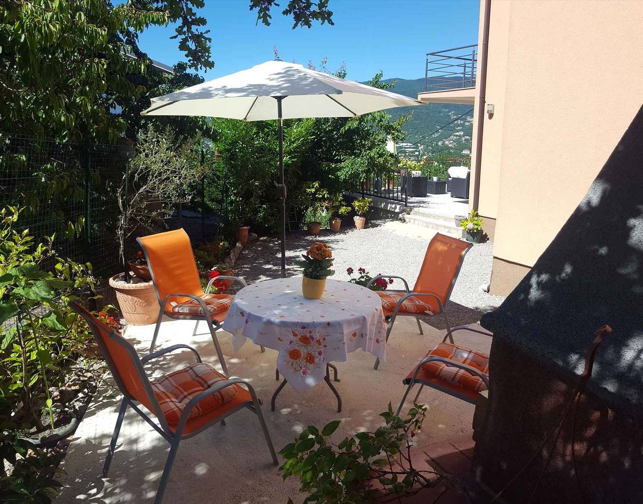 Ganze Ferienwohnung, Ferienwohnung mit 50 qm Terrasse und Meerblick  in Matulji, Općina Matulji