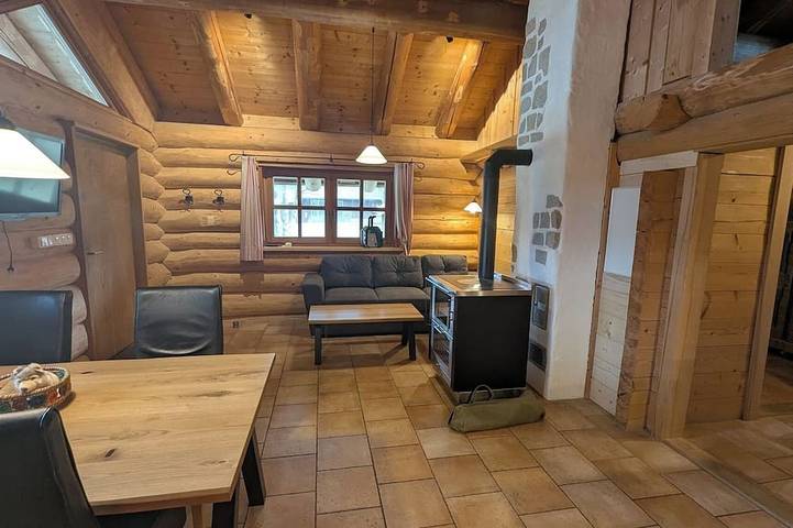 Gemütliches Blockhaus mit Terrasse und herrlichem Ausblick in Haidmühle, Šumava Mountains