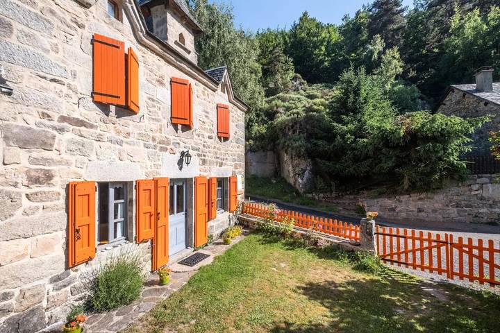 Casa de huéspedes para 4 personas, con piscina y terraza - 1