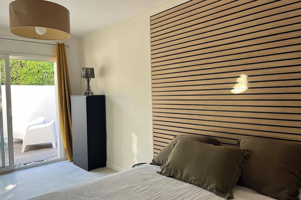 Entire apartment, 80 m² T3 apartment in inverted duplex 2 Bedrooms + terrace in Pérols, Côte d'Améthyste