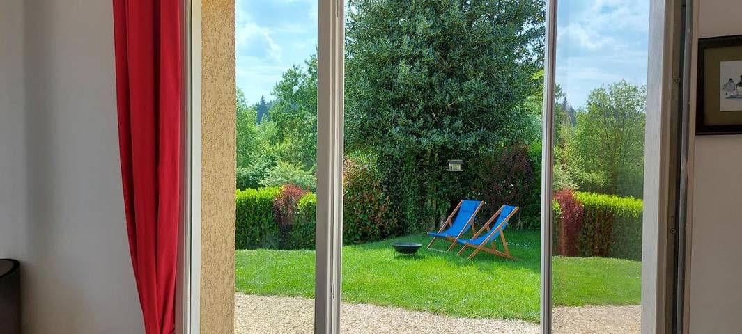 Location de vacances pour 4 personnes, avec terrasse ainsi que jardin et vue, animaux acceptés à Saint-Appolinaire - 3