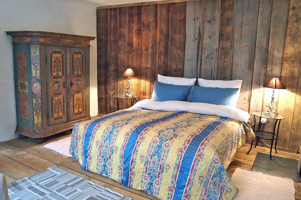 Urige historische Ferienhütte Oö Ennstaler  Kalkalpen bis 6 Pers., eingezäunt in Weyer, Steyr-Land