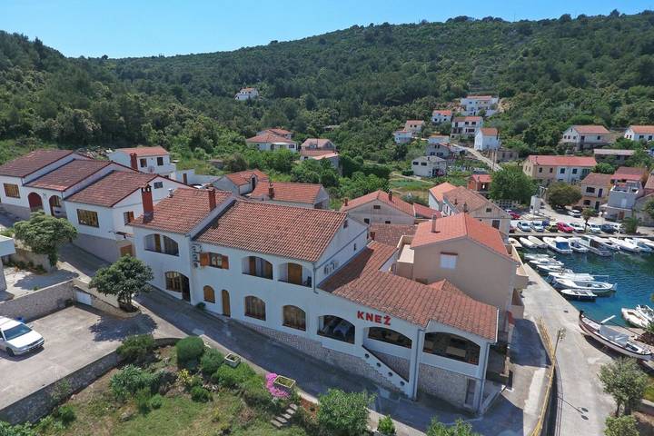 Ganze Wohnung, Knež Island Paradise -N1 in Zadar (Kommun), Iz