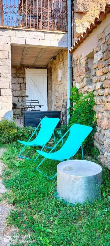 Gîte pour 3 personnes, avec terrasse et vue, animaux acceptés à Petreto-Bicchisano