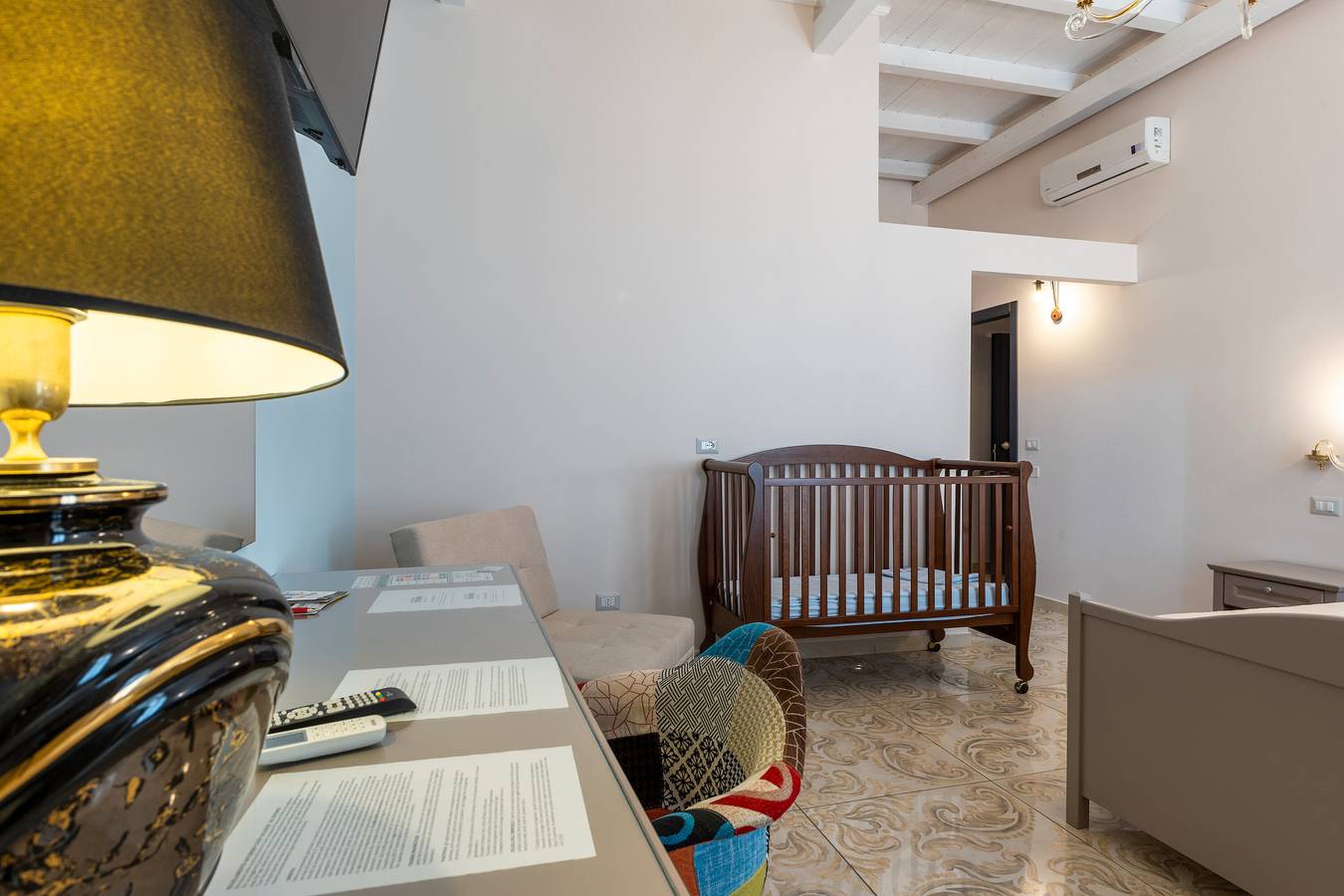 Ganze Wohnung, Ferienwohnung 'Al Duomo - Appartamento Deluxe' mit Gemeinschaftsterrasse, Wi-Fi und Klimaanlage in Licata, Agrigento Provinz