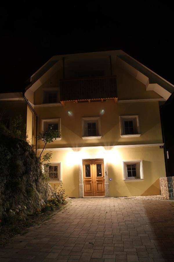 Gîte pour 6 personnes, avec balcon dans Bohinjska Bistrica