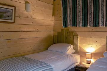 Lodge for 4 Guests in Rufford, Nottinghamshire, Picture 1