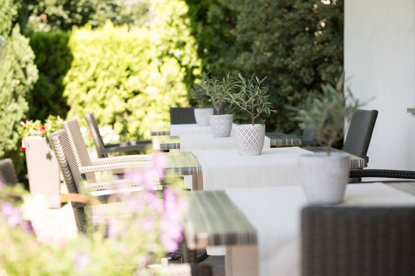 Zimmer 21 mit Gemeinschaftspool, Terrasse und Wlan in Untermais, Meran