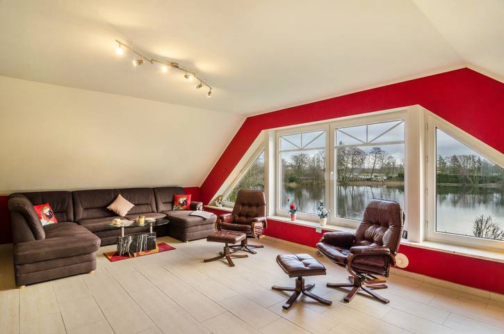 Ganze Wohnung, Ferienwohnung "Landflair am See" mit Seeblick, privater Terrasse & Gemeinschaftsgarten in Nenndorf, Landkreis Wittmund