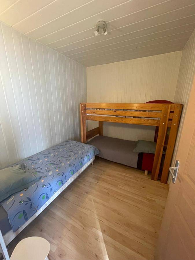Gîte pour 5 personnes, avec vue dans Perrecy-les-Forges - 2