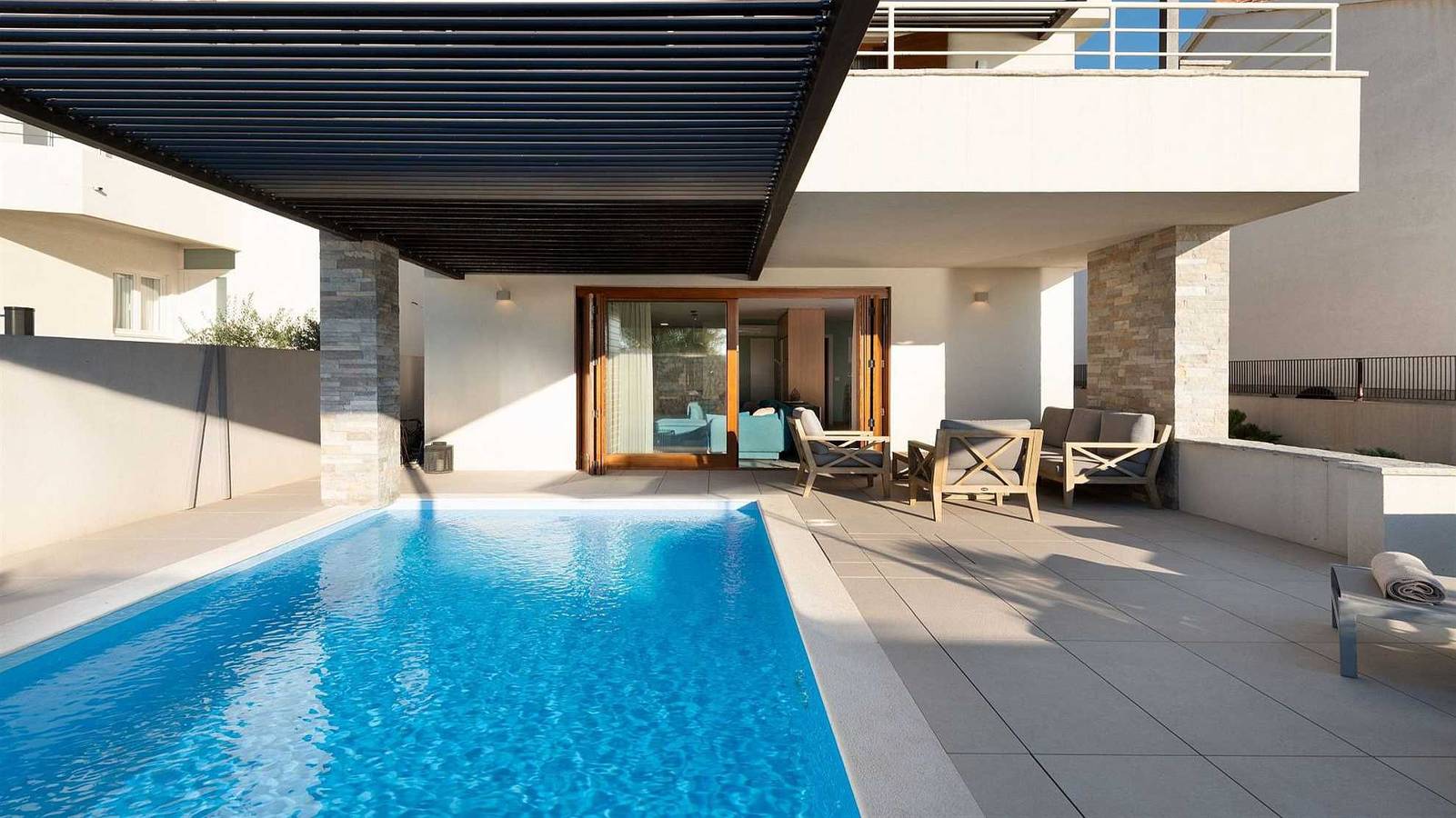 Beautiful luxurious poolside villa in Nin in Nin, Zadar