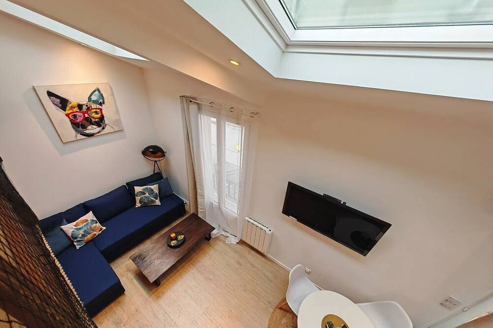 Entire apartment, Loft Duplex à 2 min de Paris-parking Privé Gratuit in Le Pré-Saint-Gervais, Seine-Saint-Denis