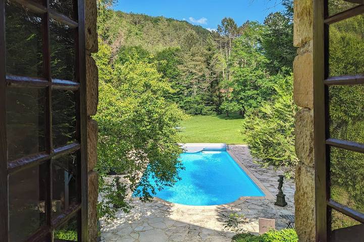 Maison de vacances pour 4 personnes, avec balcon ainsi que piscine et jardin