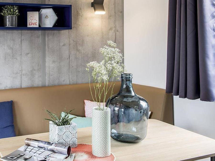 Camping Le Raguènes Plage  - Mobilhome 6 personnes - Declick avec grande terrasse in Raguénez, Névez