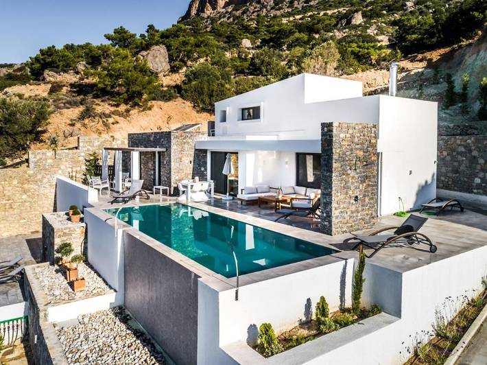 Villa für 6 Personen, mit Garten und Ausblick sowie Pool - 1