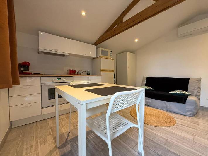 Gîte pour 3 personnes, avec jardin et terrasse à Dagneux - 4