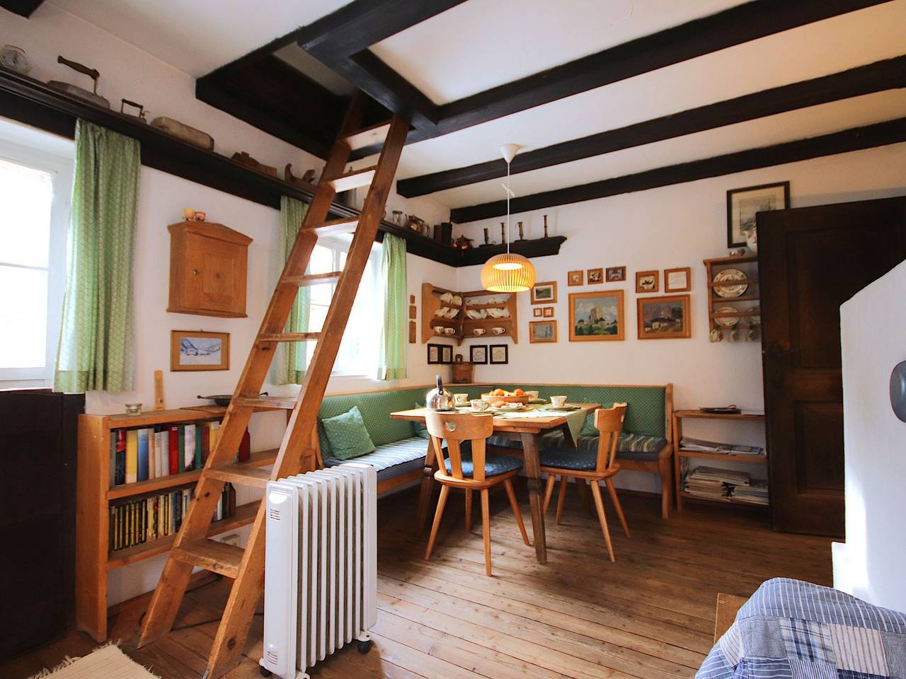 Hüttl in Stubaier Alpen, Trins