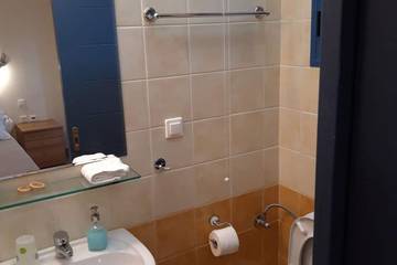 Villa pour 4 Personnes dans Mparmpati, Corfou, Photo 3