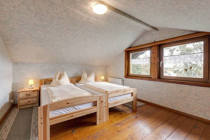 Ferienhaus für 4 Personen, mit Garten, mit Haustier in Wartburg - 2