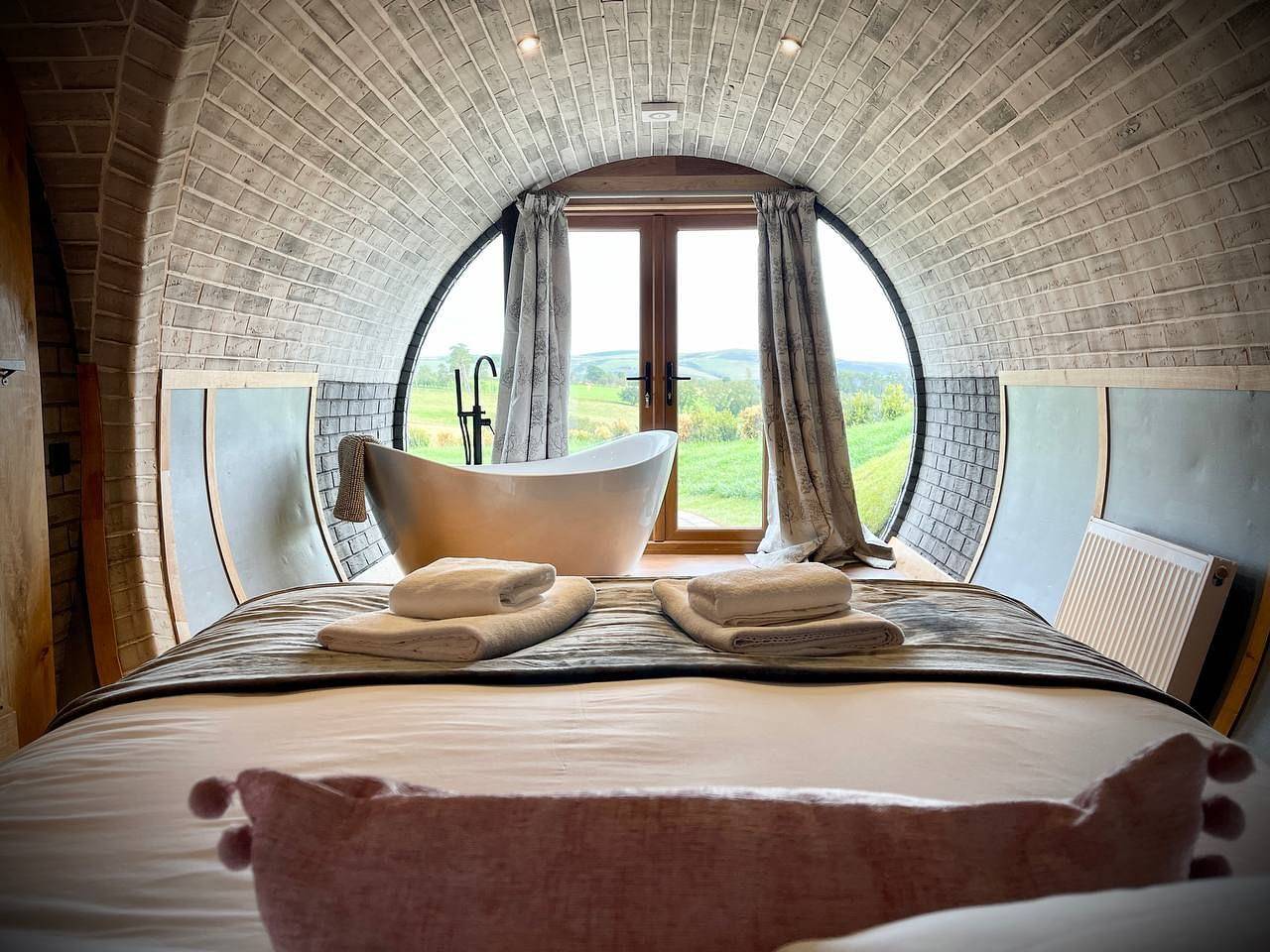 Glamping für 6 Personen mit Ausblick in Powys