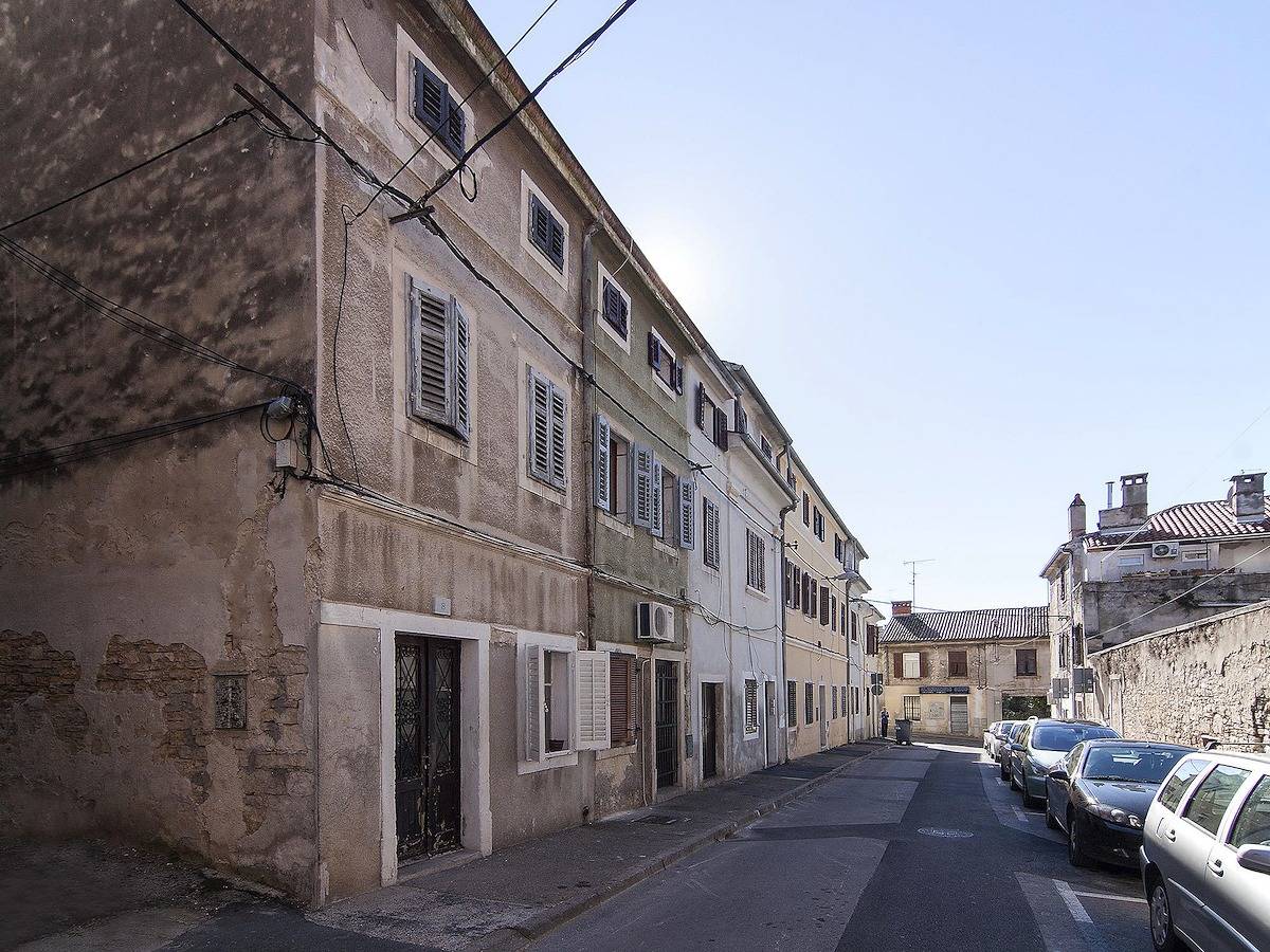 Appartamento intero, Appartamento Old Town Pula con terrazza
 in Pula-Medulin, Pula Croazia