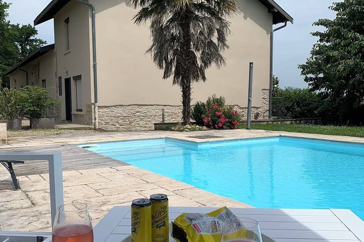 Location de vacances pour 5 personnes à Saint-Rémy (Ain)