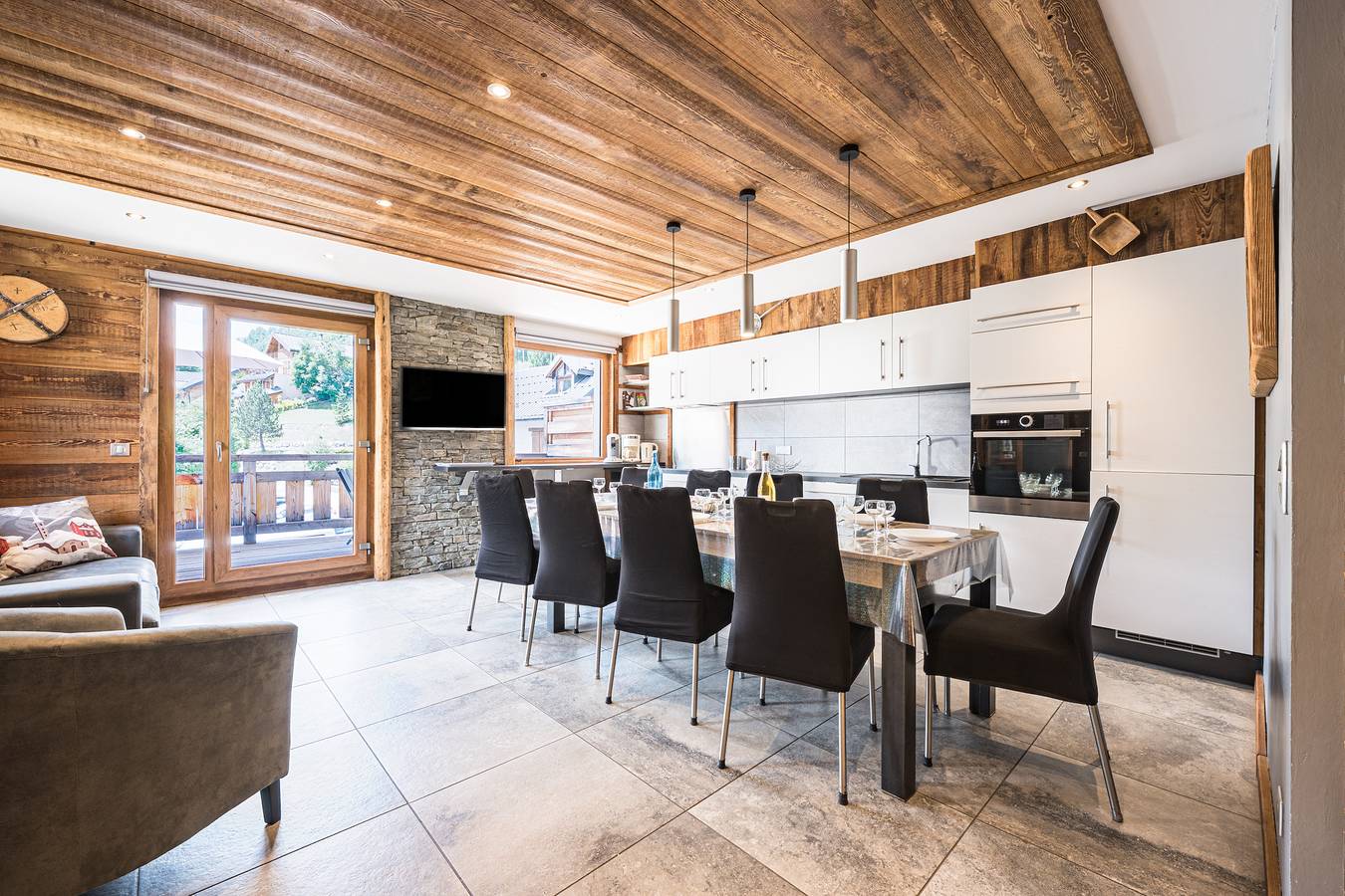 Appartement entier, Appartement "Le Galibier" avec vue sur les montagnes, balcon et Wi-Fi in Valloire, Région de Saint-Jean-de-Maurienne