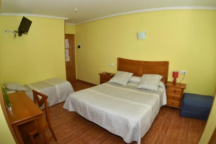 Hotel para 2 personas, con terraza, Se admiten mascotas - 1