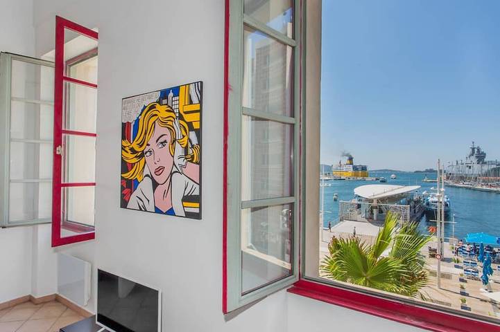 Gîte pour 2 personnes, animaux acceptés dans Port De Toulon