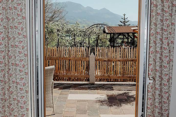Ferienwohnung für 4 Personen, mit Terrasse und Garten - 1