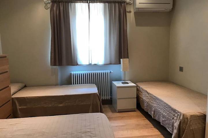 Villa mit privatem Pool, kostenloses Wlan. in Camaiore, Italienische Riviera