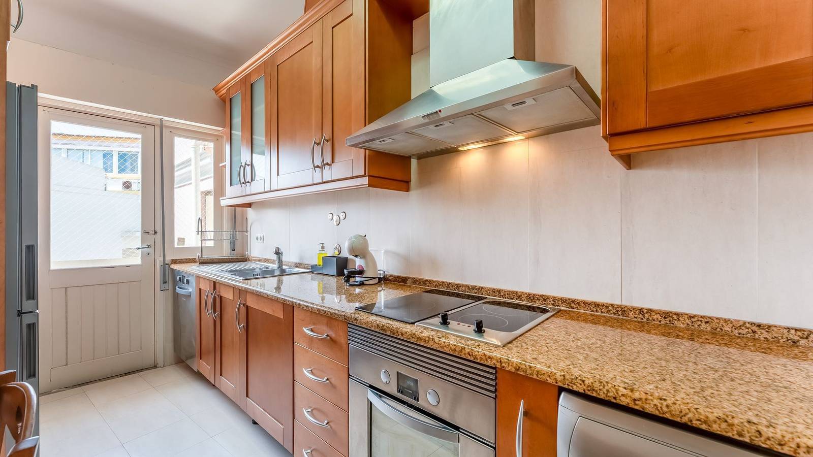 Appartement entier, Appartement de vacances pour 4 personnes avec balcon in Sé (Faro), Faro