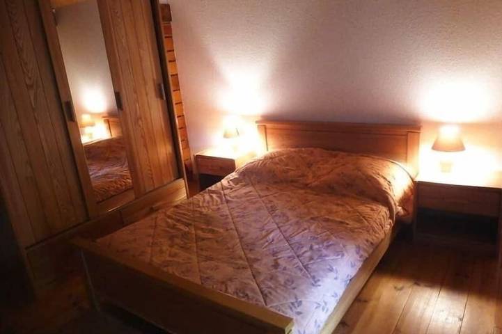 Gîte pour 10 personnes, avec jardin à Villeneuve-d'Allier - 3