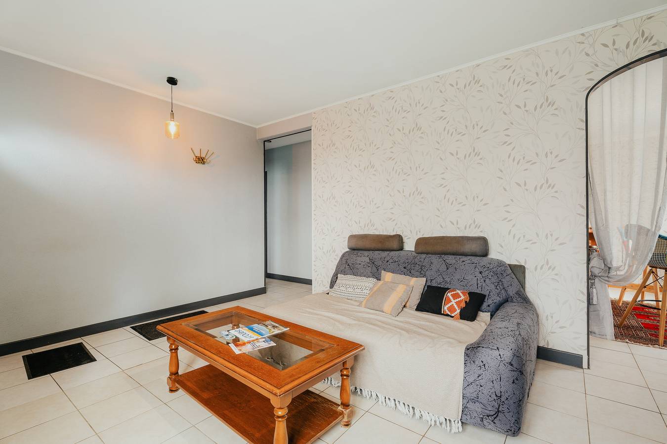 Holiday Home 'Charmante Maison' with Private Terrace, Private Garden and Wi-Fi in Plumaudan, Dinan region