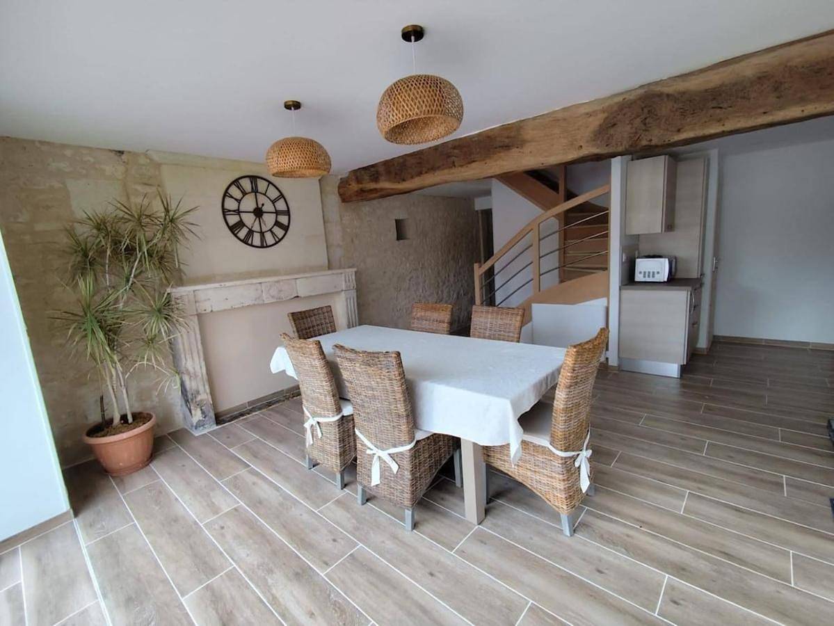 Three-Bedroom Home in Mouterre-Silly, Vienne (France)