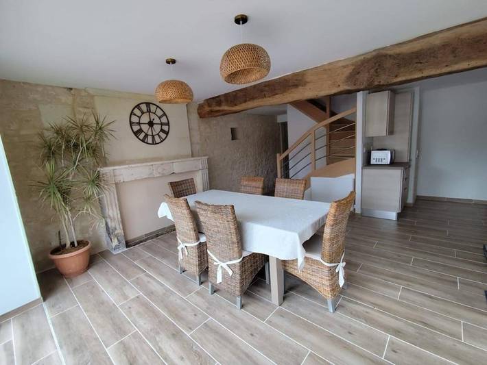 Location de vacances pour 6 personnes, avec Terrasse à Mouterre-Silly