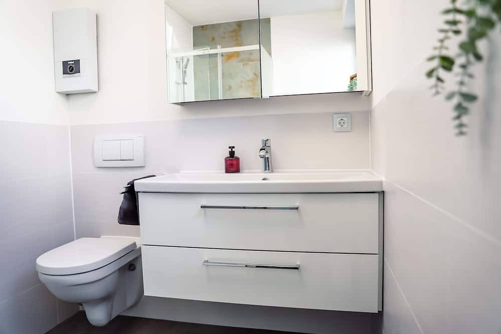 Ganze Wohnung, Sonnen Panorama - Abenteurer und Weltentdecker - Fewo mit 60 qm - ruhige Lage in Winterberg, die Mittelgebirge