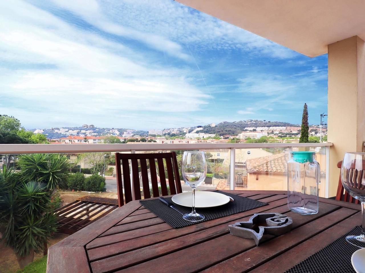 Ganze Wohnung, Apartment in S'Agaró für 6 Personen mit Pool und Parkplatz in S'Agaró, Platja d'Aro