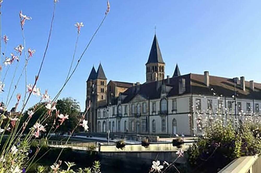 Chambre n°5 : chambre vintage in Paray-le-Monial, Région de Charolles