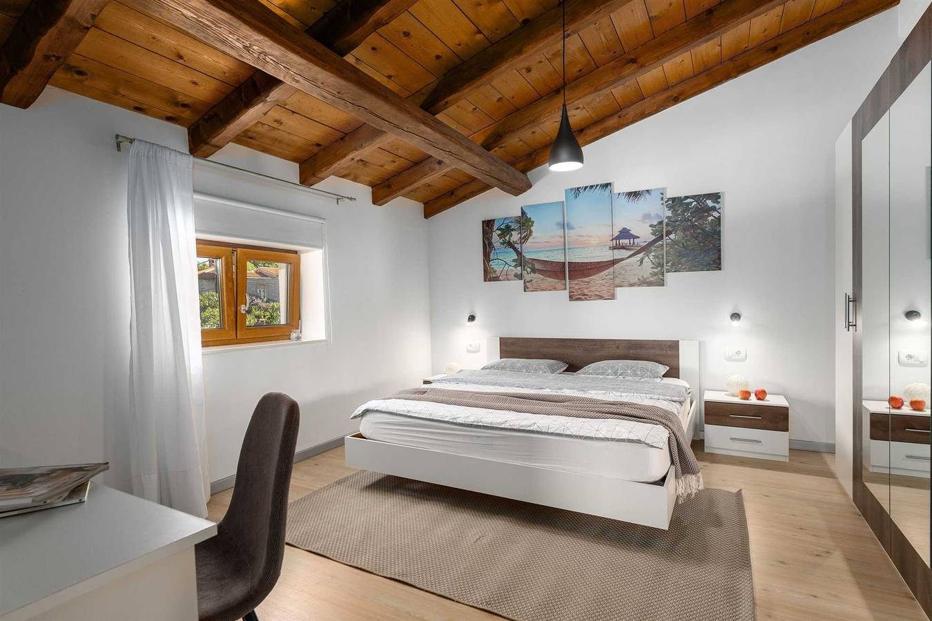 Villa Vito, ein friedlicher Rückzugsort in der Nähe der historischen Stadt in Presika, Ostküste Istrien