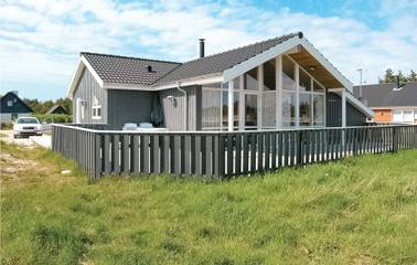 Ferienhaus für 8 Personen, mit Terrasse und Whirlpool sowie Sauna, mit Haustier in Vorupør