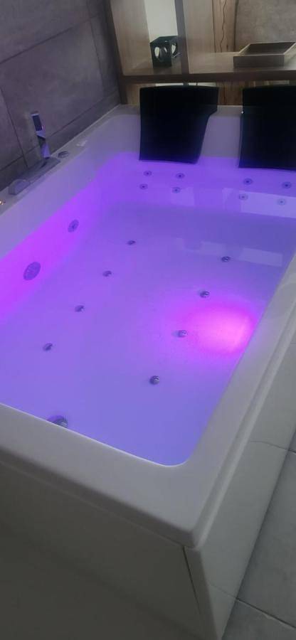 Hôtel pour 2 personnes, avec jardin et jacuzzi