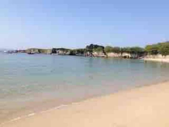 Gîte pour 4 personnes, avec balcon dans Plage du Pérello - 4