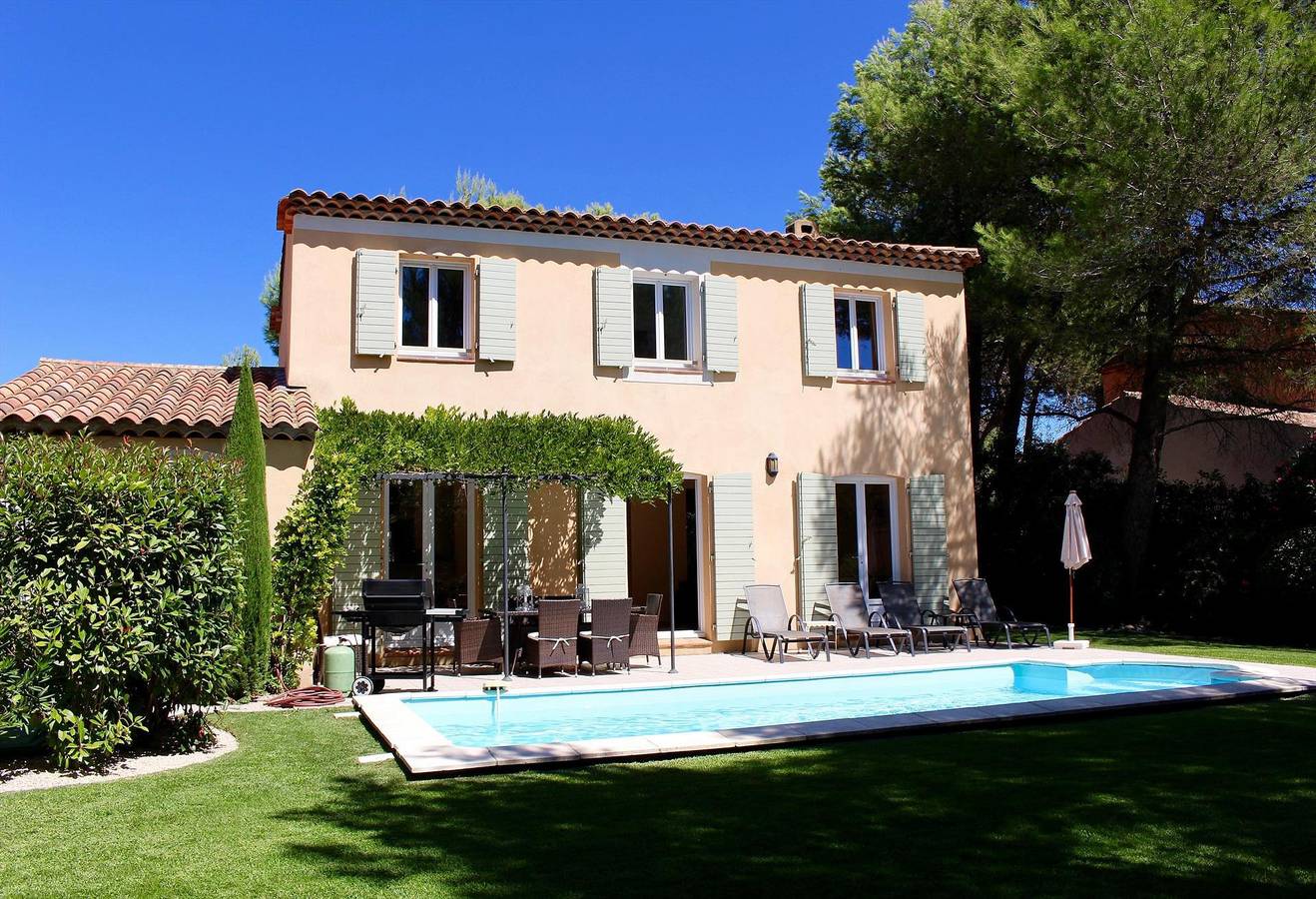 Villa Occitane in Mallemort, Arles und Umgebung