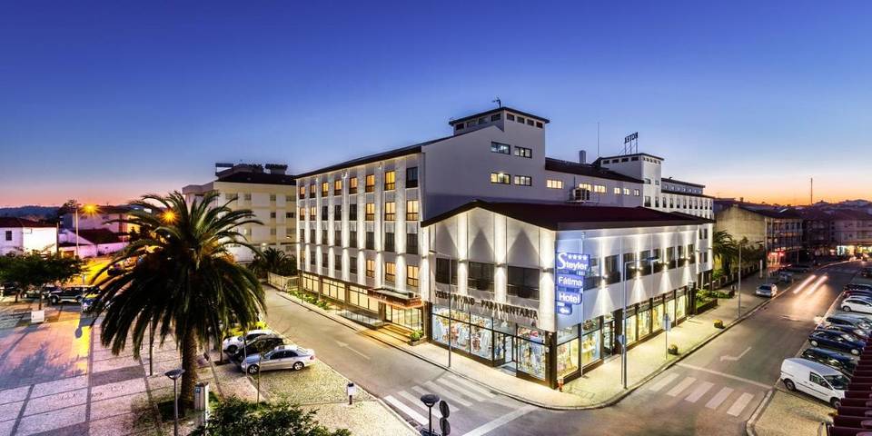 Hôtel pour 6 personnes, avec sauna ainsi que jardin et terrasse