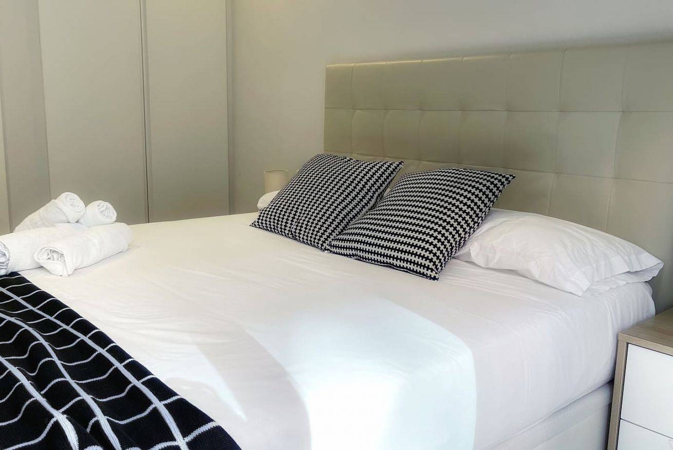 Appartamento intero, Walking to the Guggenheim by The Urban Hosts in Bilbao, Biscaglia